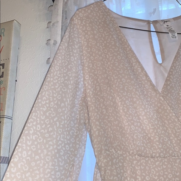 Dress - Picture 2 of 4